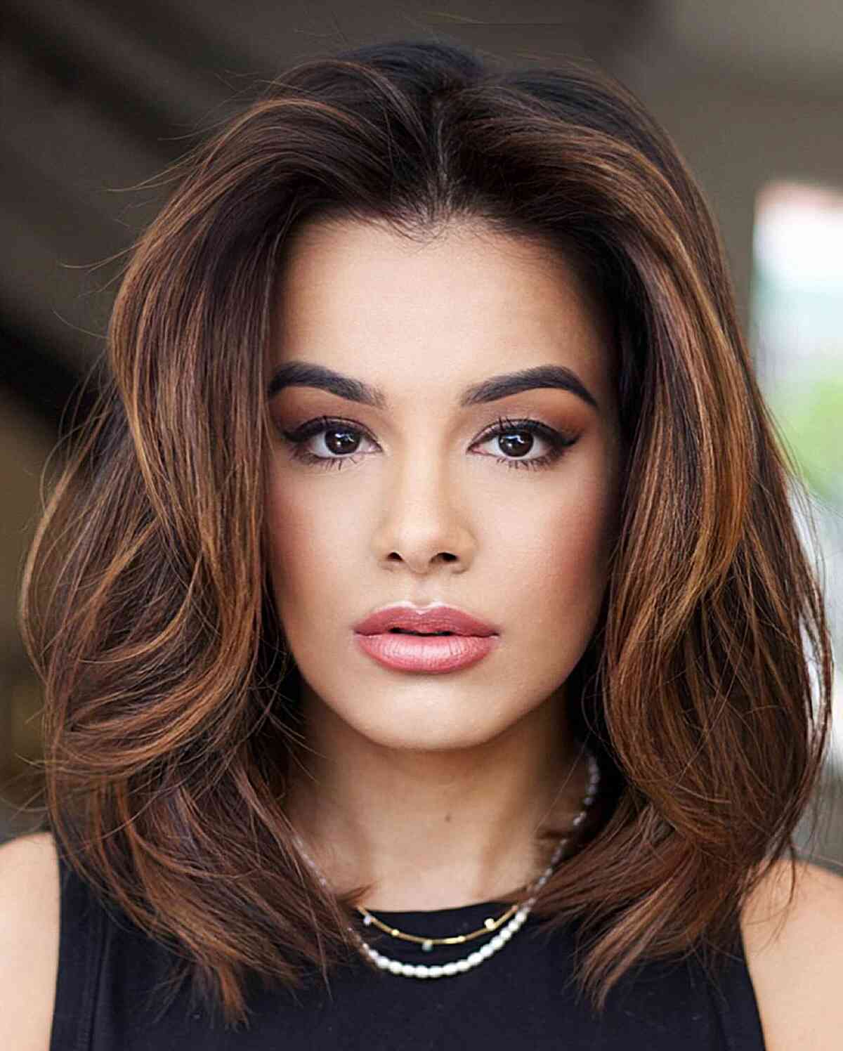 Trendy Medium-Short Haircut for Thick Hair